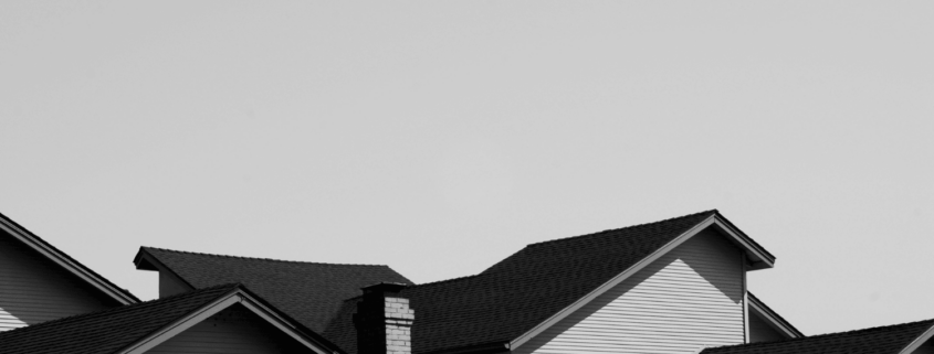 An illustration showing different types of roof insurance coverage options.