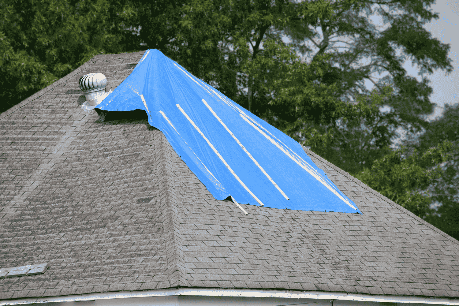 Common causes of roofline issues like weather damage. Common causes of roofline issues like weather damage.