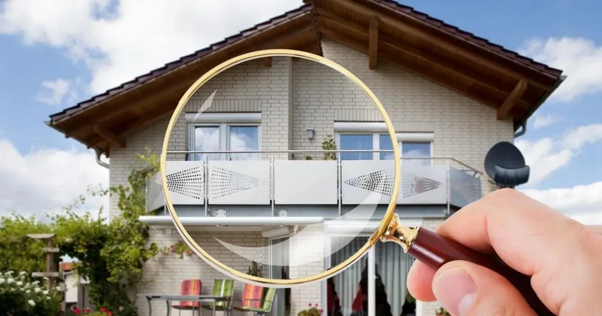 Roof inspection image